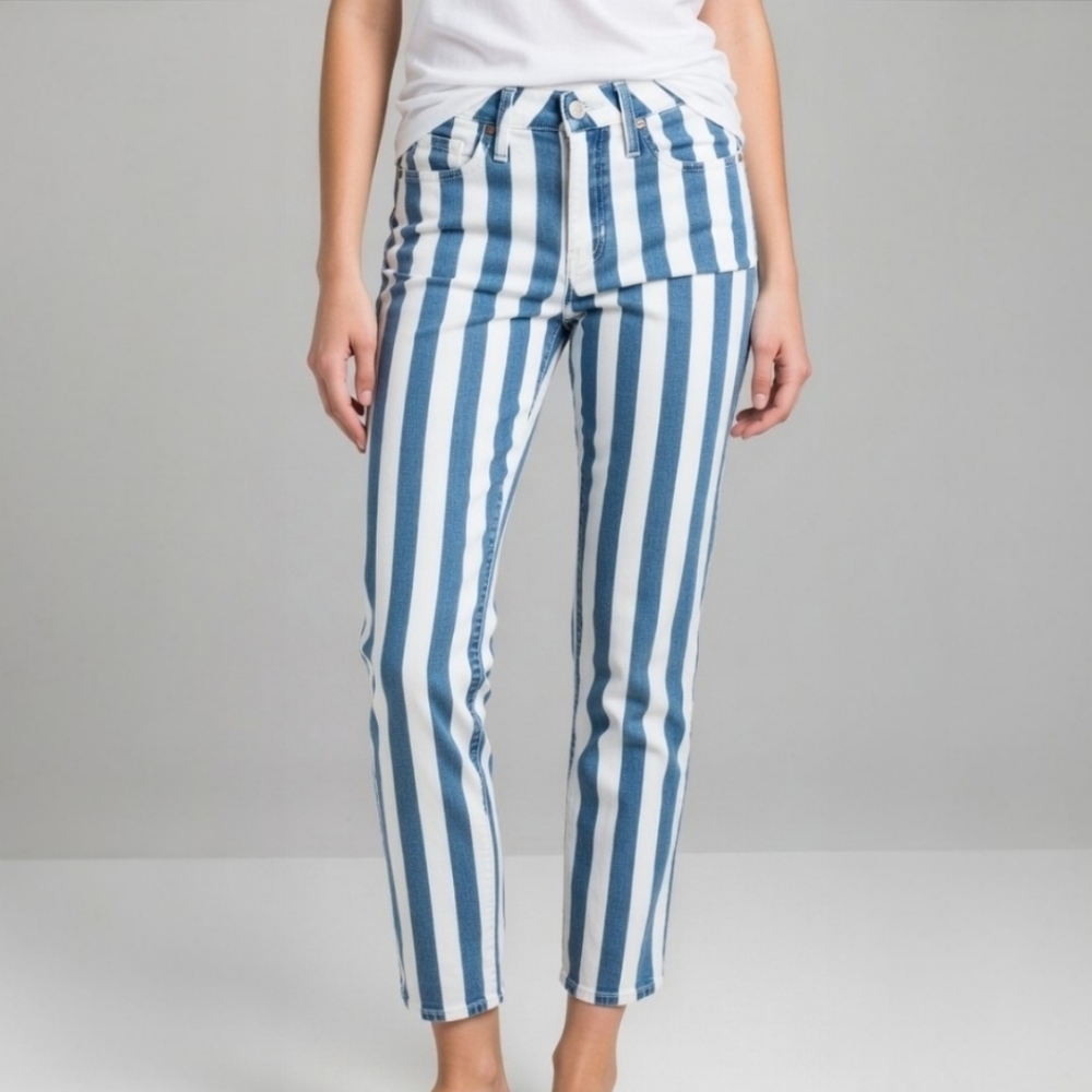 Hollister Blue & White Vertical Carnival Striped High Rise Mom Jeans W24 L25